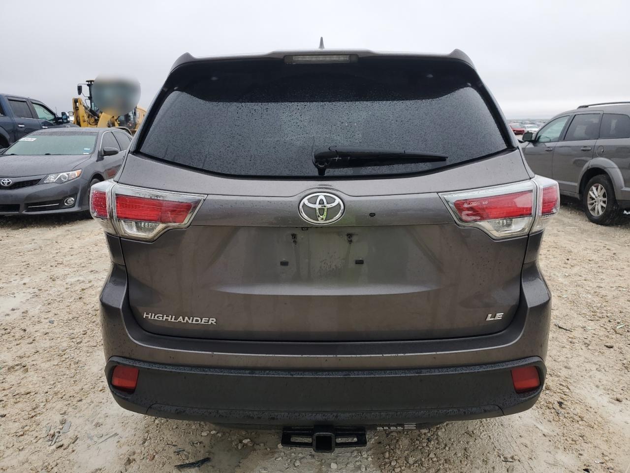 2015 Toyota Highlander - Image 6