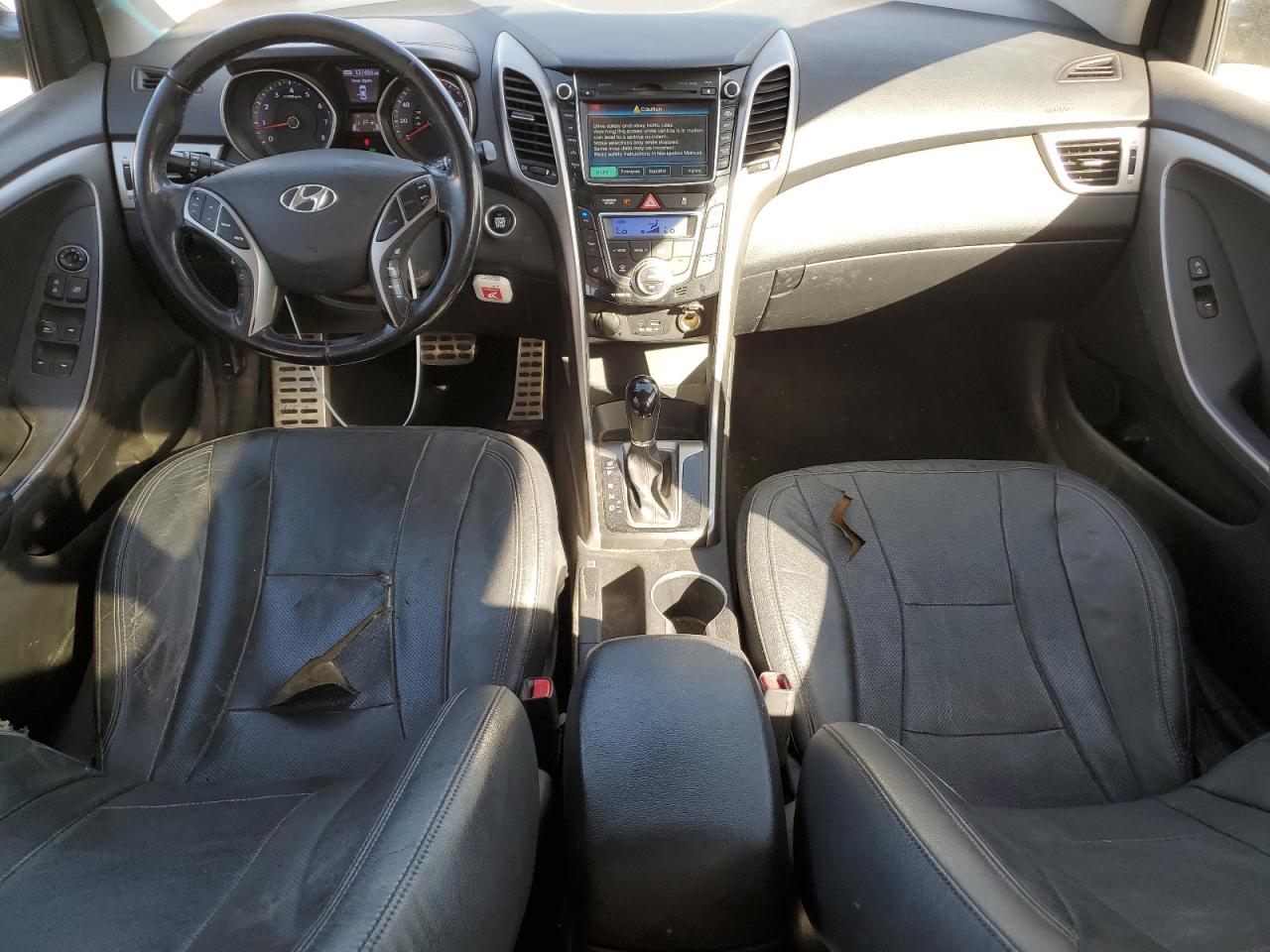 2013 Hyundai Elantra - Image 8