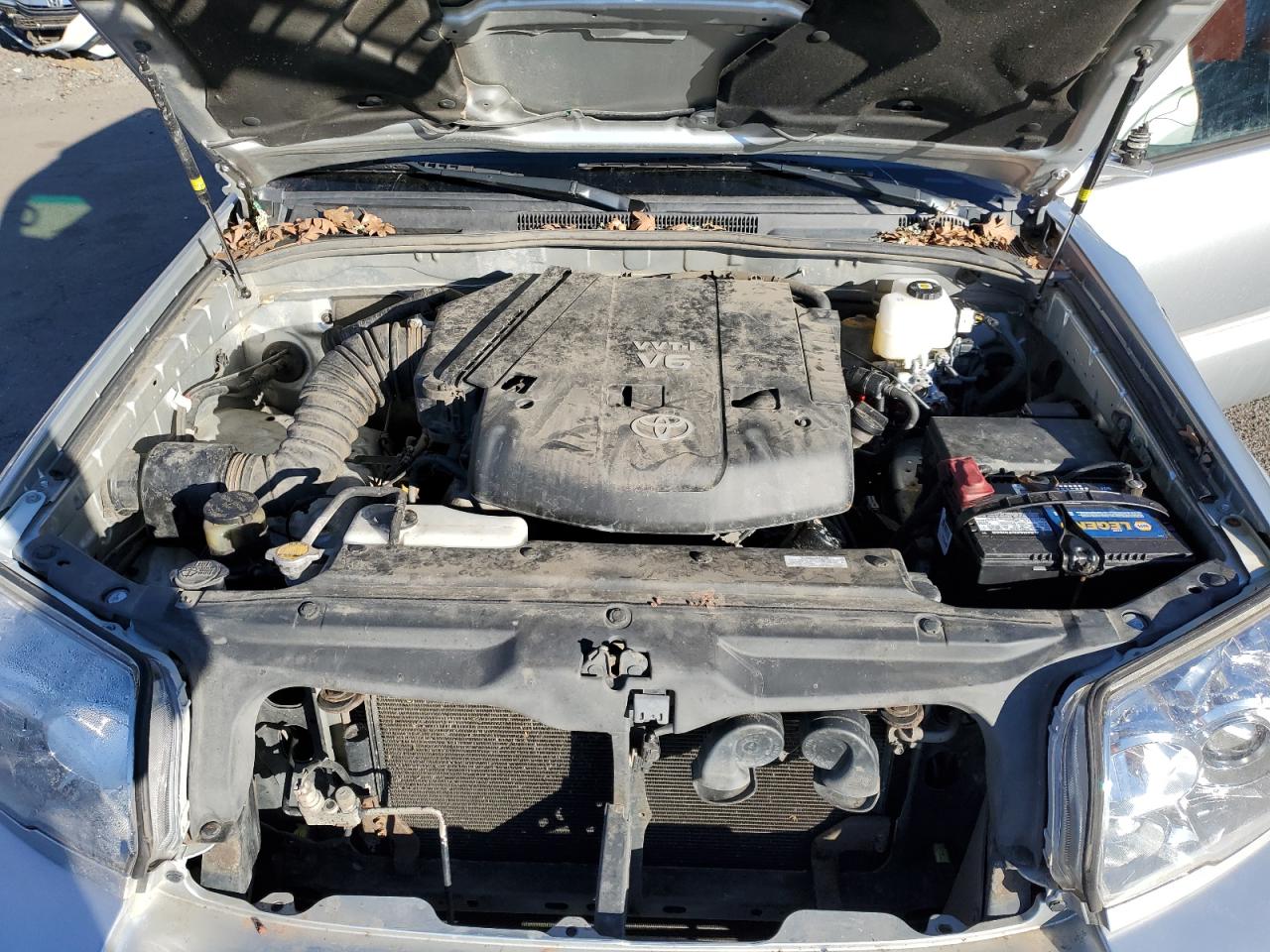 2006 Toyota 4Runner - Image 13