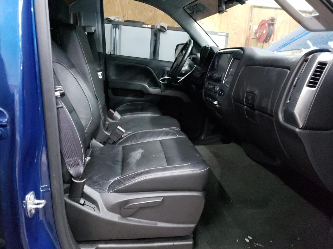2016 Chevrolet Silverado - Image 7