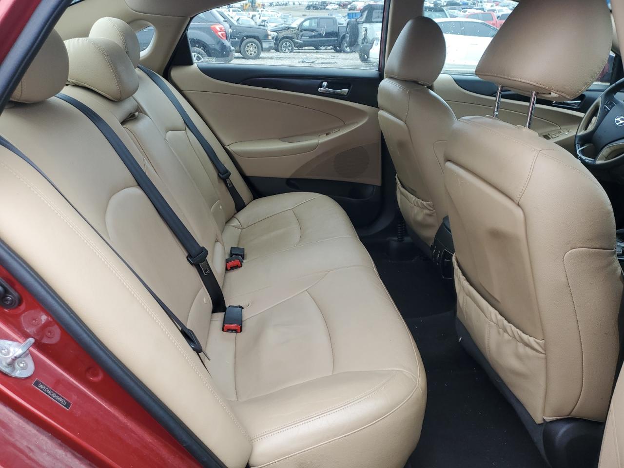 2013 Hyundai Sonata - Image 10