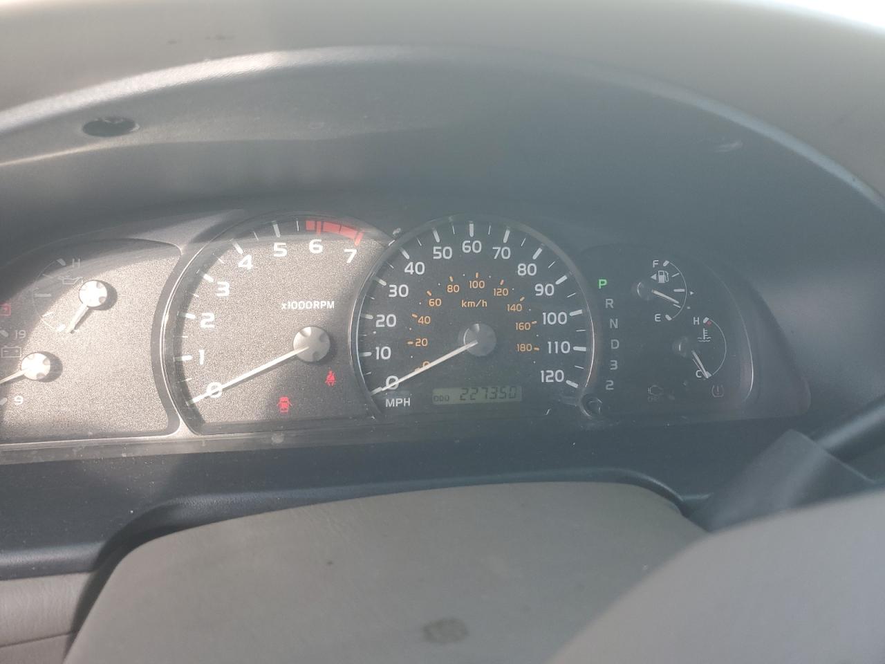 2006 Toyota Sequoia - Image 9