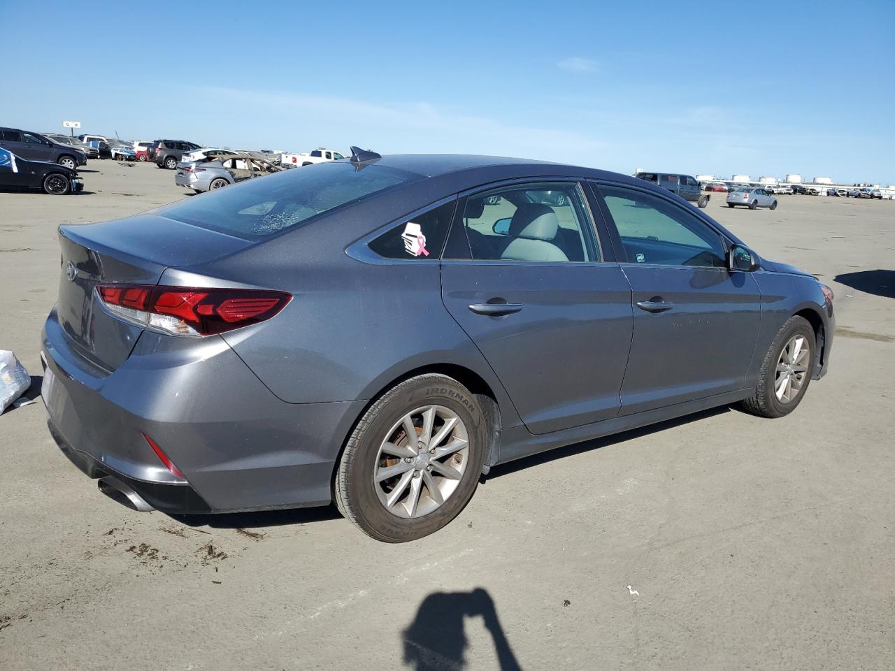 2018 Hyundai Sonata - Image 3