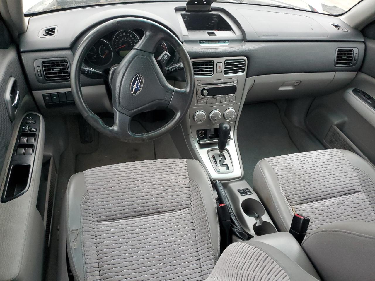 2005 Subaru Forester - Image 8
