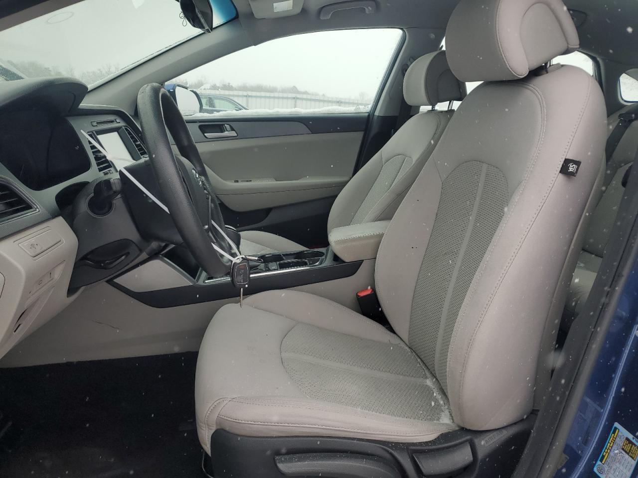 2017 Hyundai Sonata - Image 7