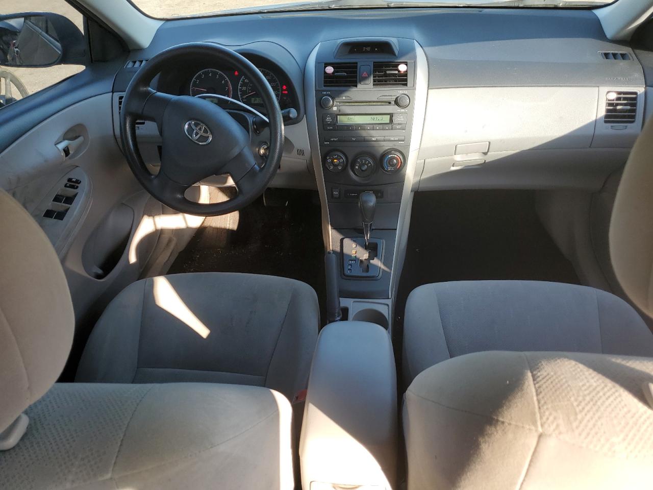2012 Toyota Corolla - Image 8