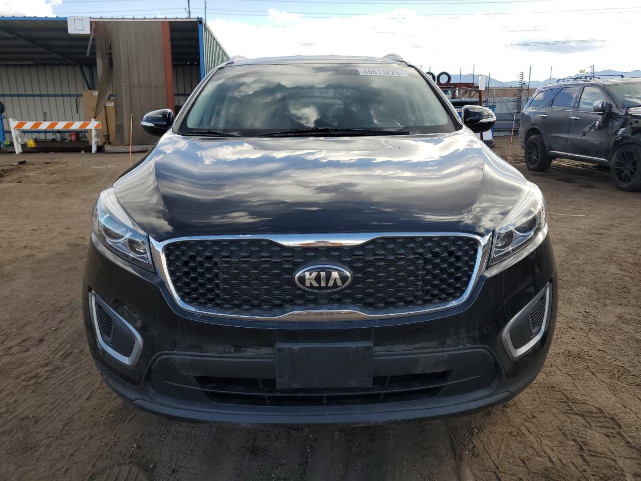 2016 Kia Sorento - Image 5