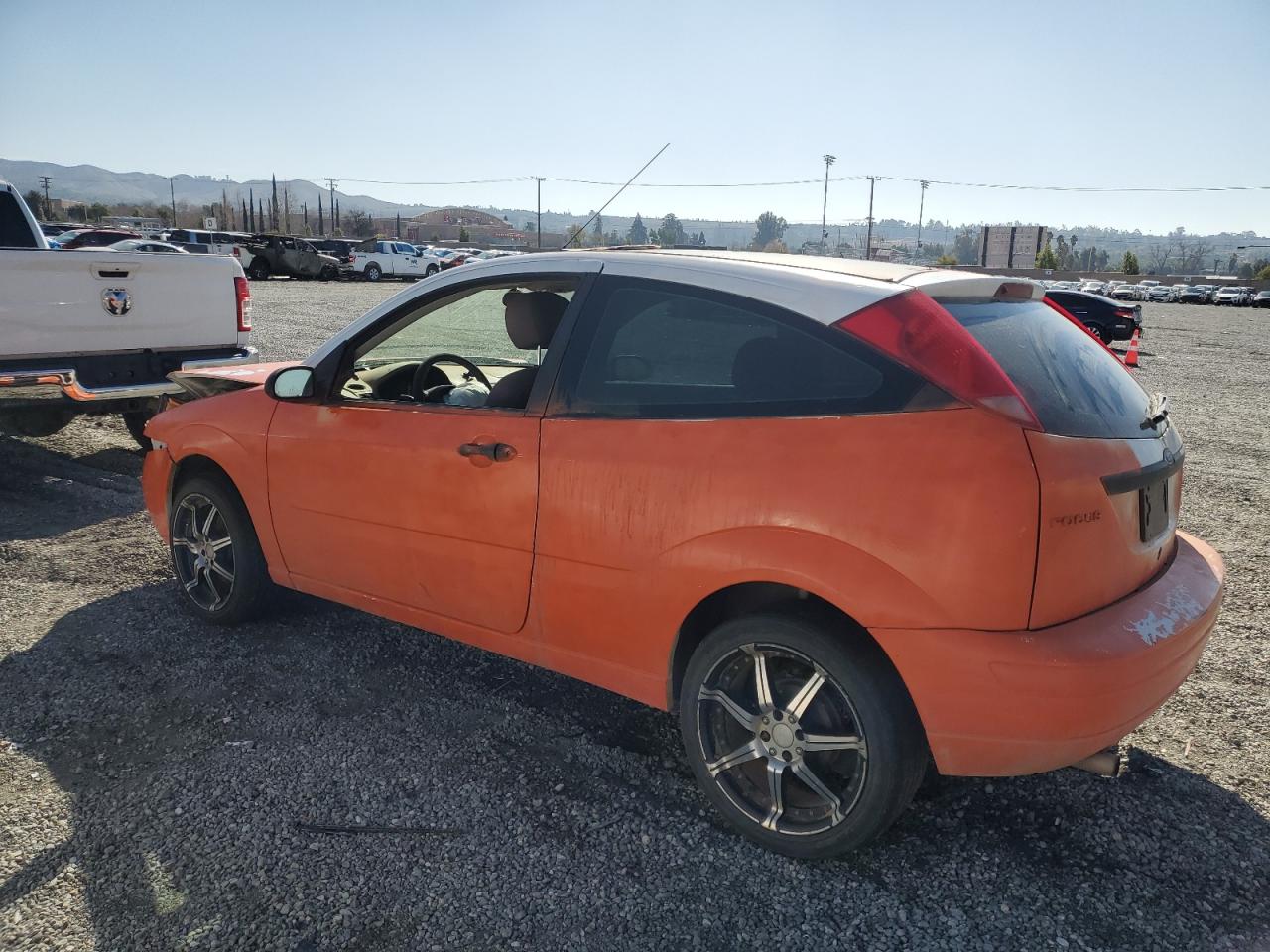 2006 Ford Focus - Image 2