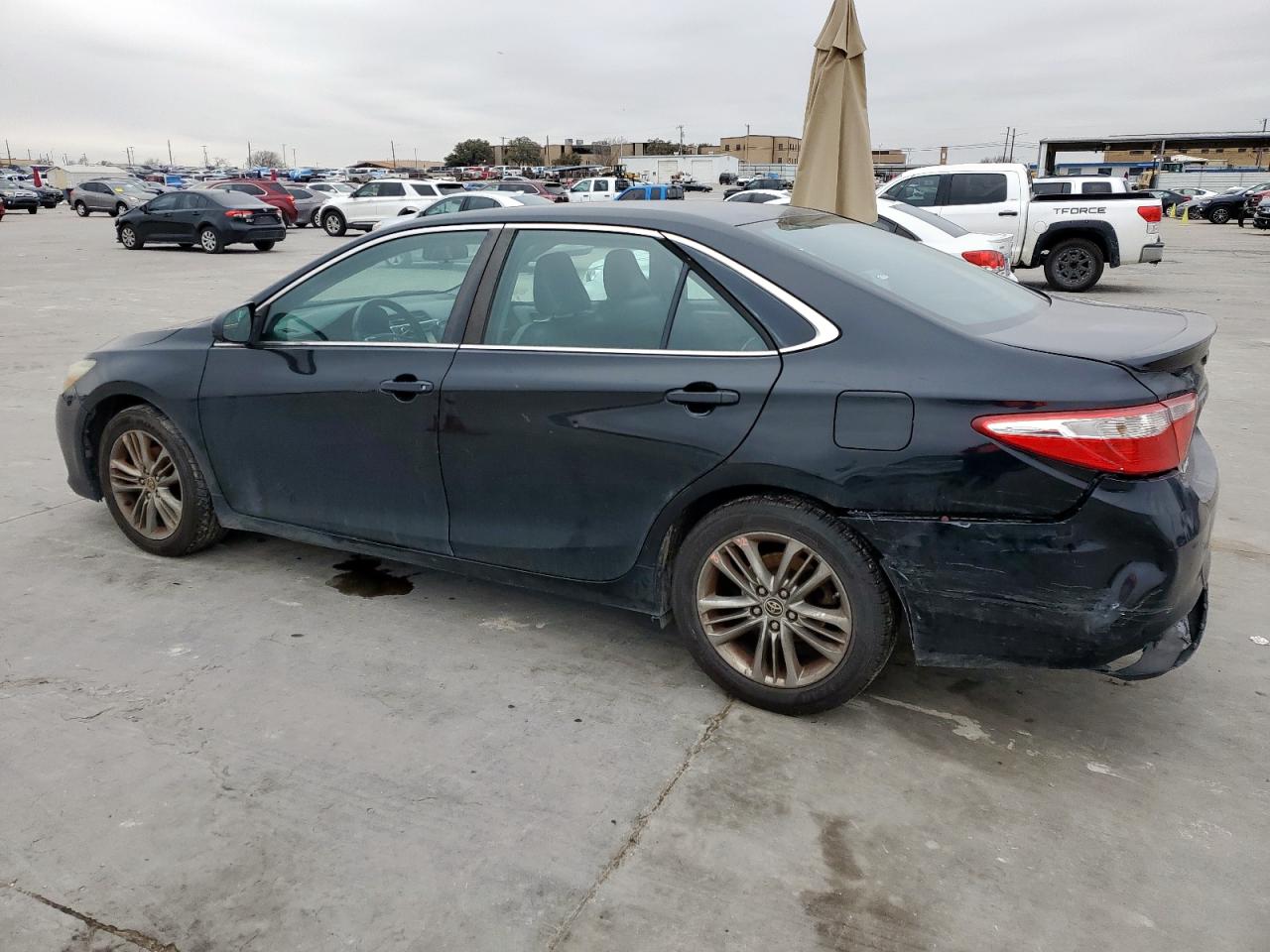 2015 Toyota Camry - Image 2