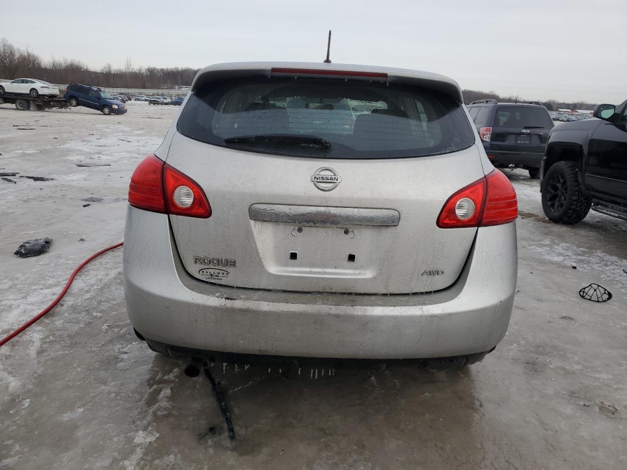2011 Nissan Rogue - Image 6