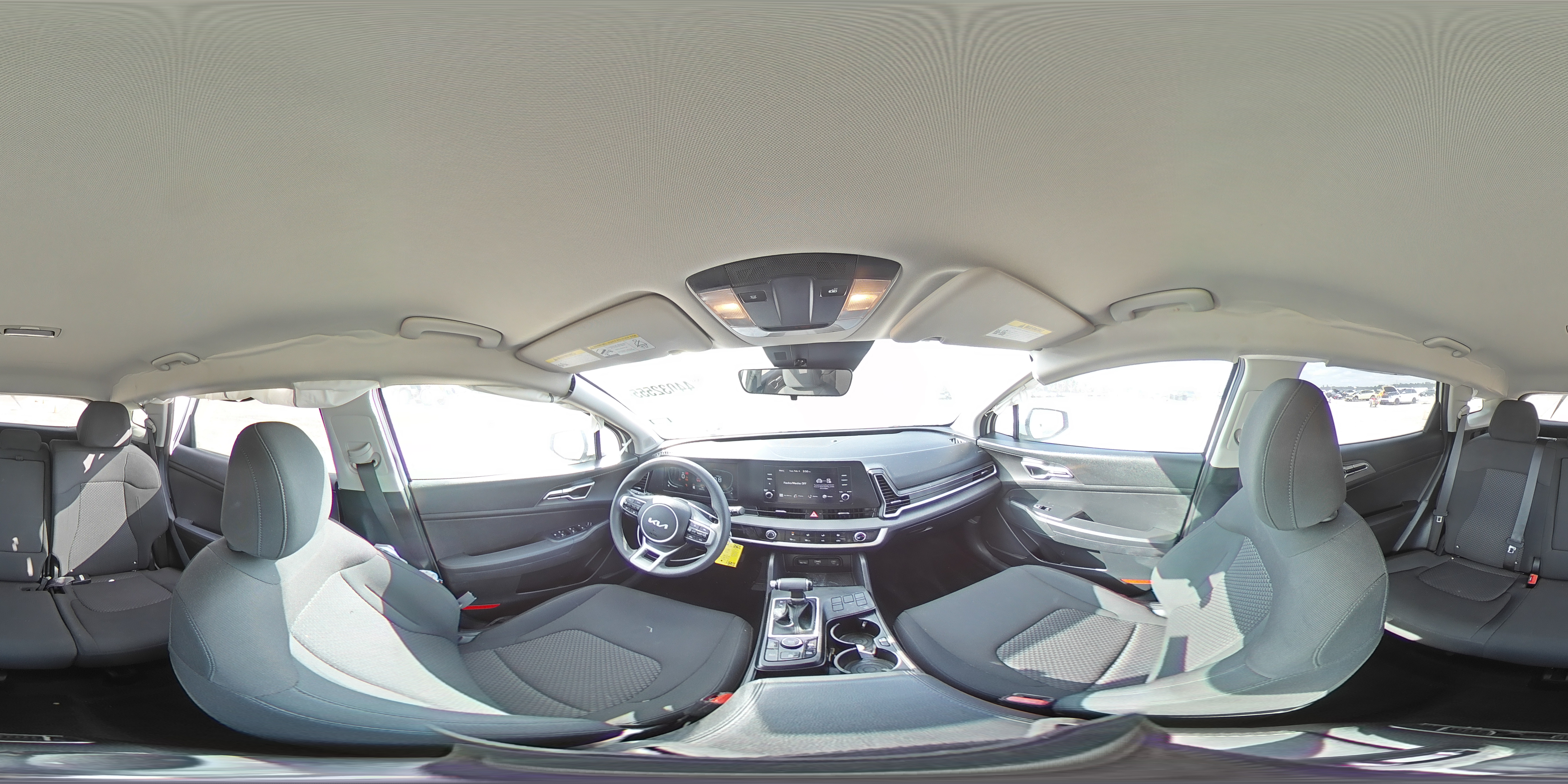 2023 Kia Sportage - Image 13