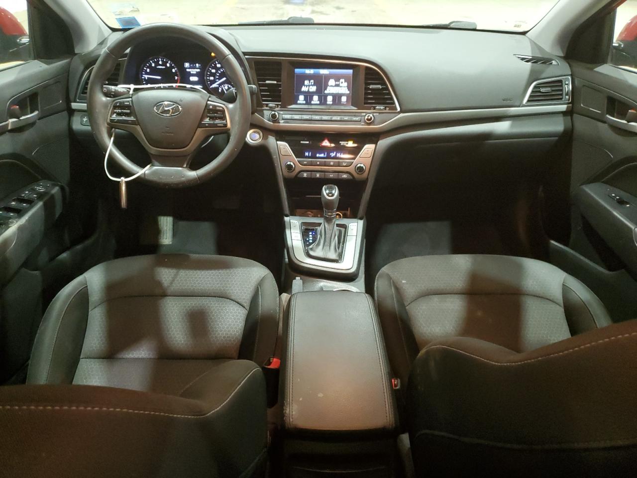 2017 Hyundai Elantra - Image 8