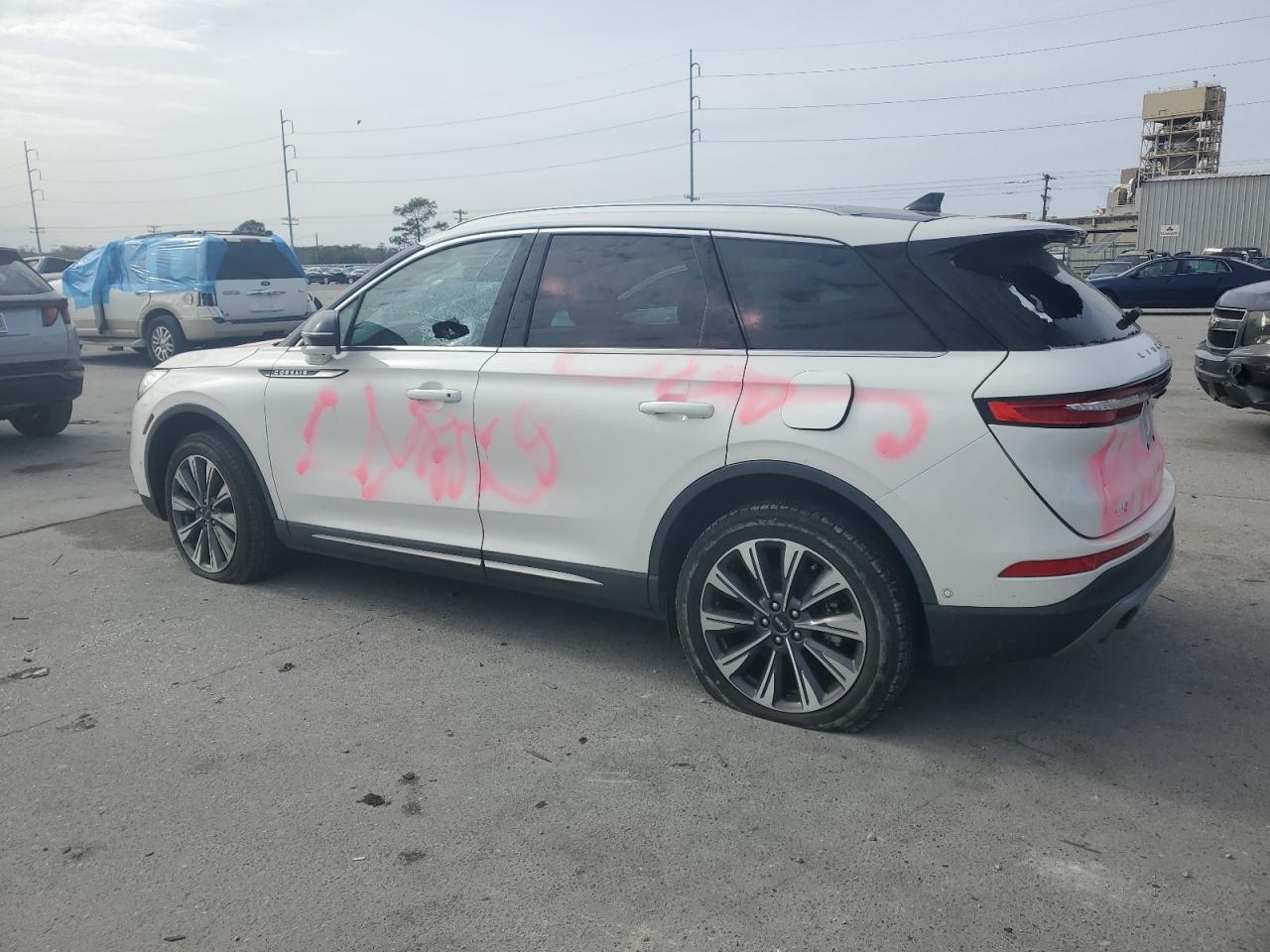 2020 Lincoln Corsair - Image 2