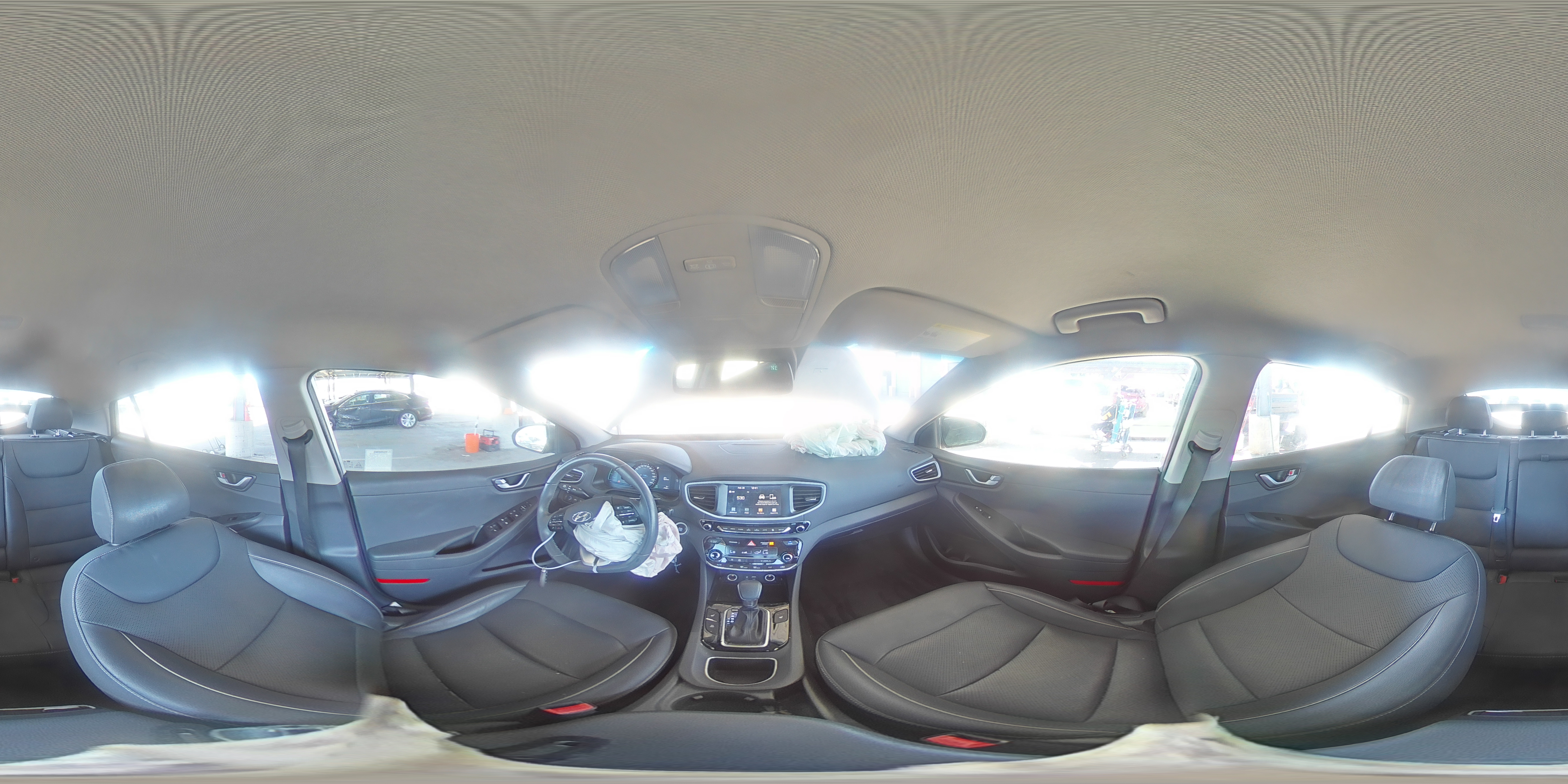 2019 Hyundai IONIQ - Image 13