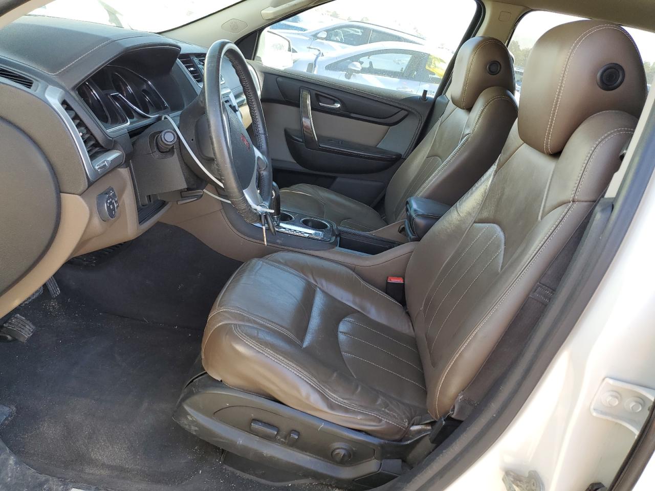 2014 GMC Acadia - Image 7