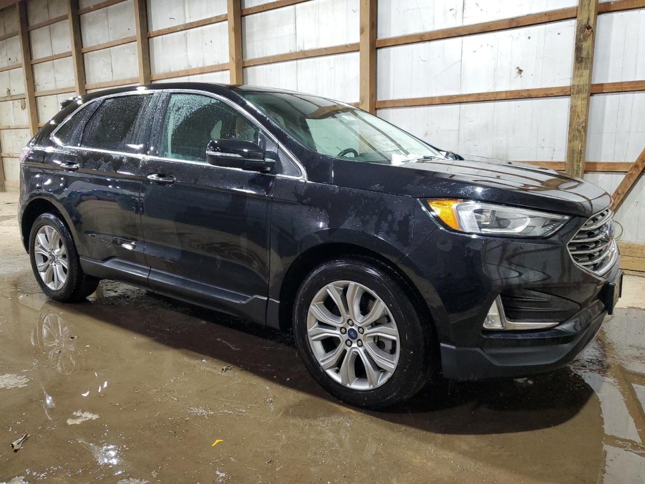 2021 Ford Edge - Image 4