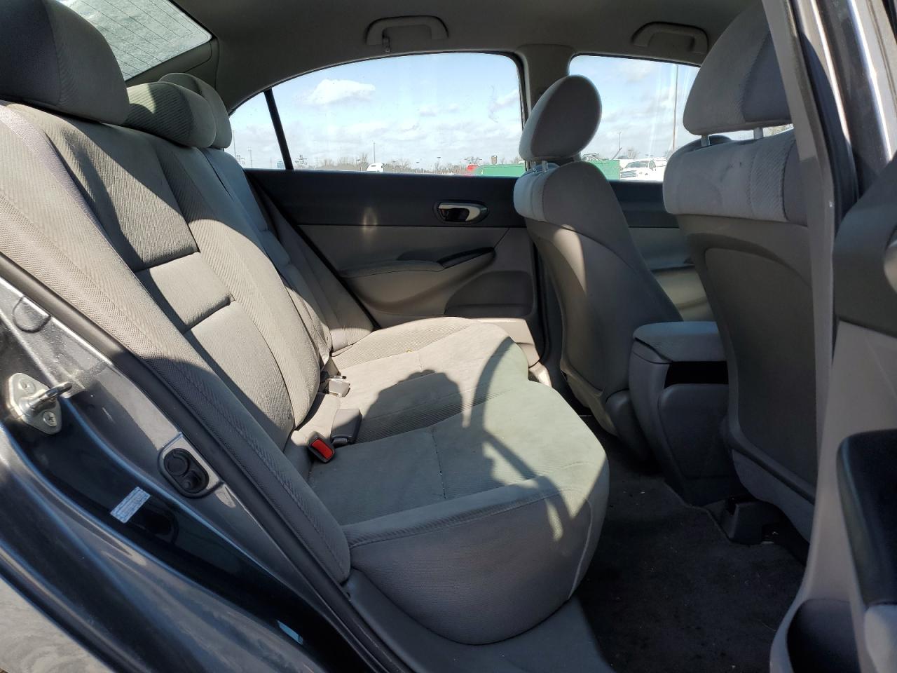 2011 Honda Civic - Image 10
