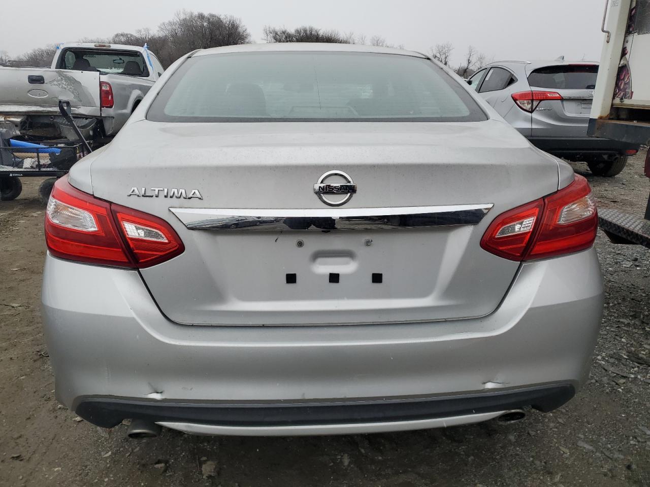 2016 Nissan Altima - Image 6