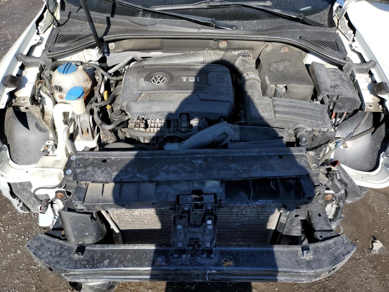 2017 Volkswagen Passat - Image 11