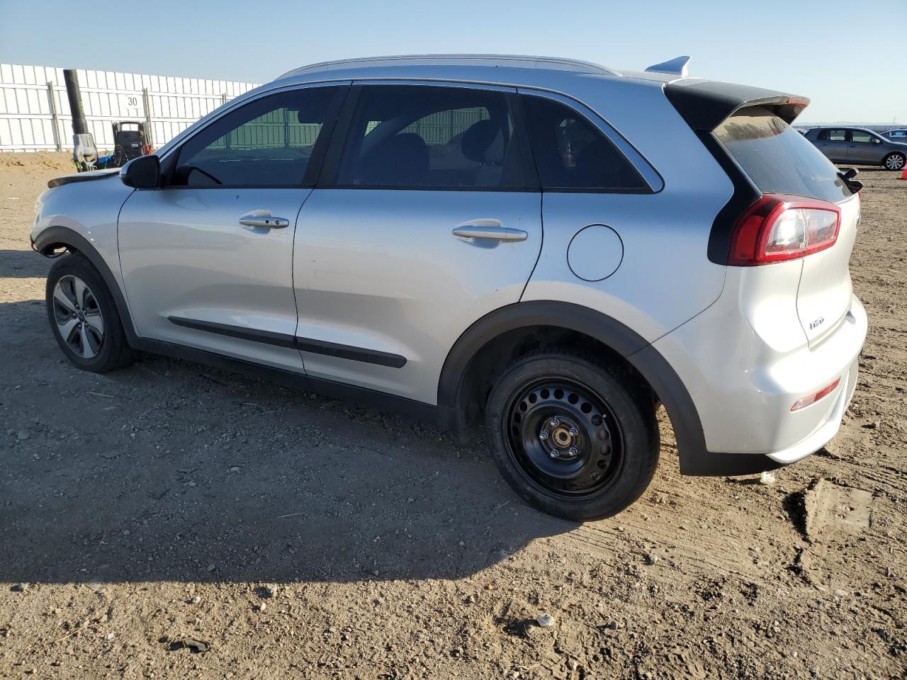 2018 Kia Niro - Image 2