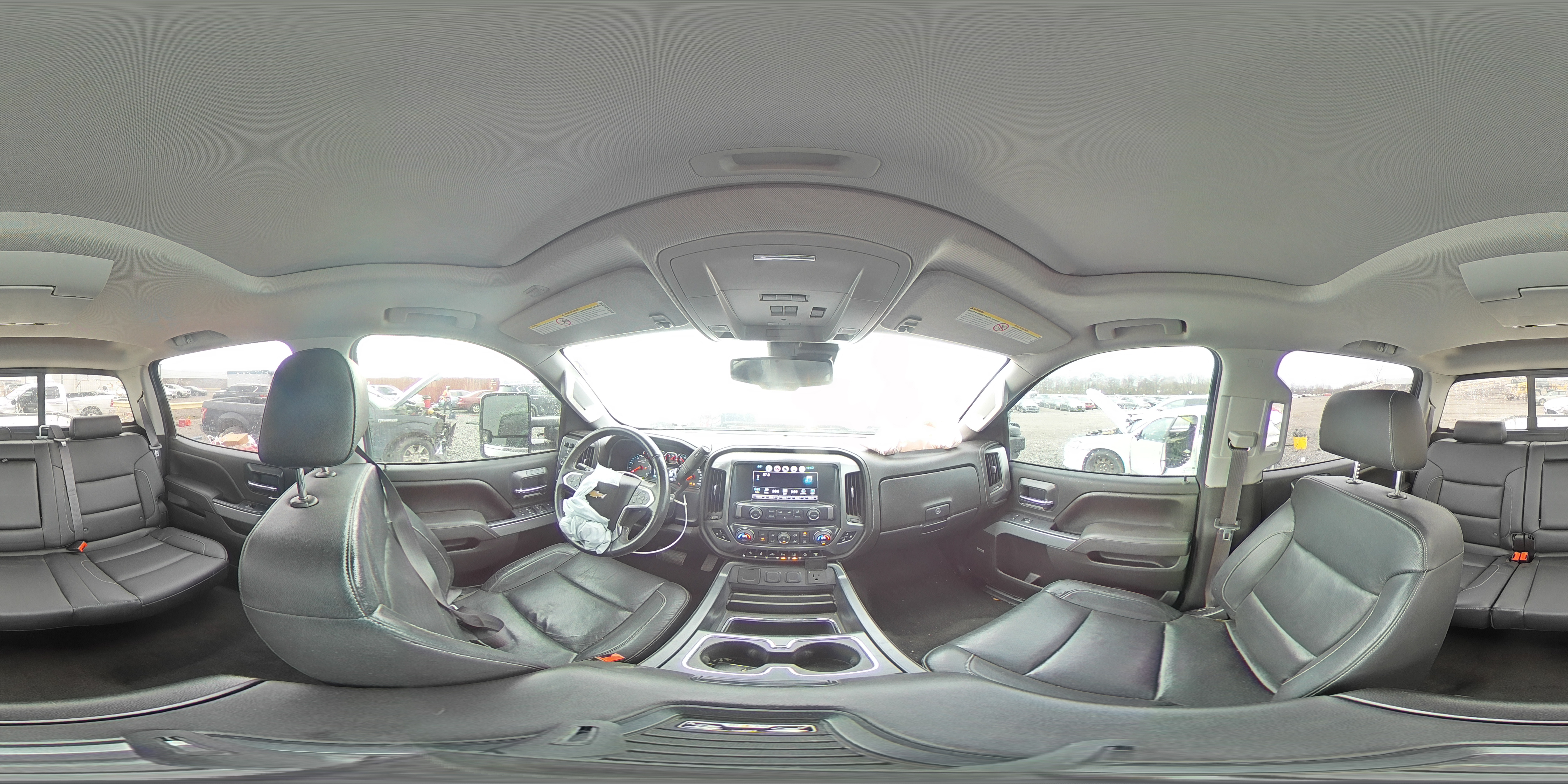2016 Chevrolet Silverado - Image 14