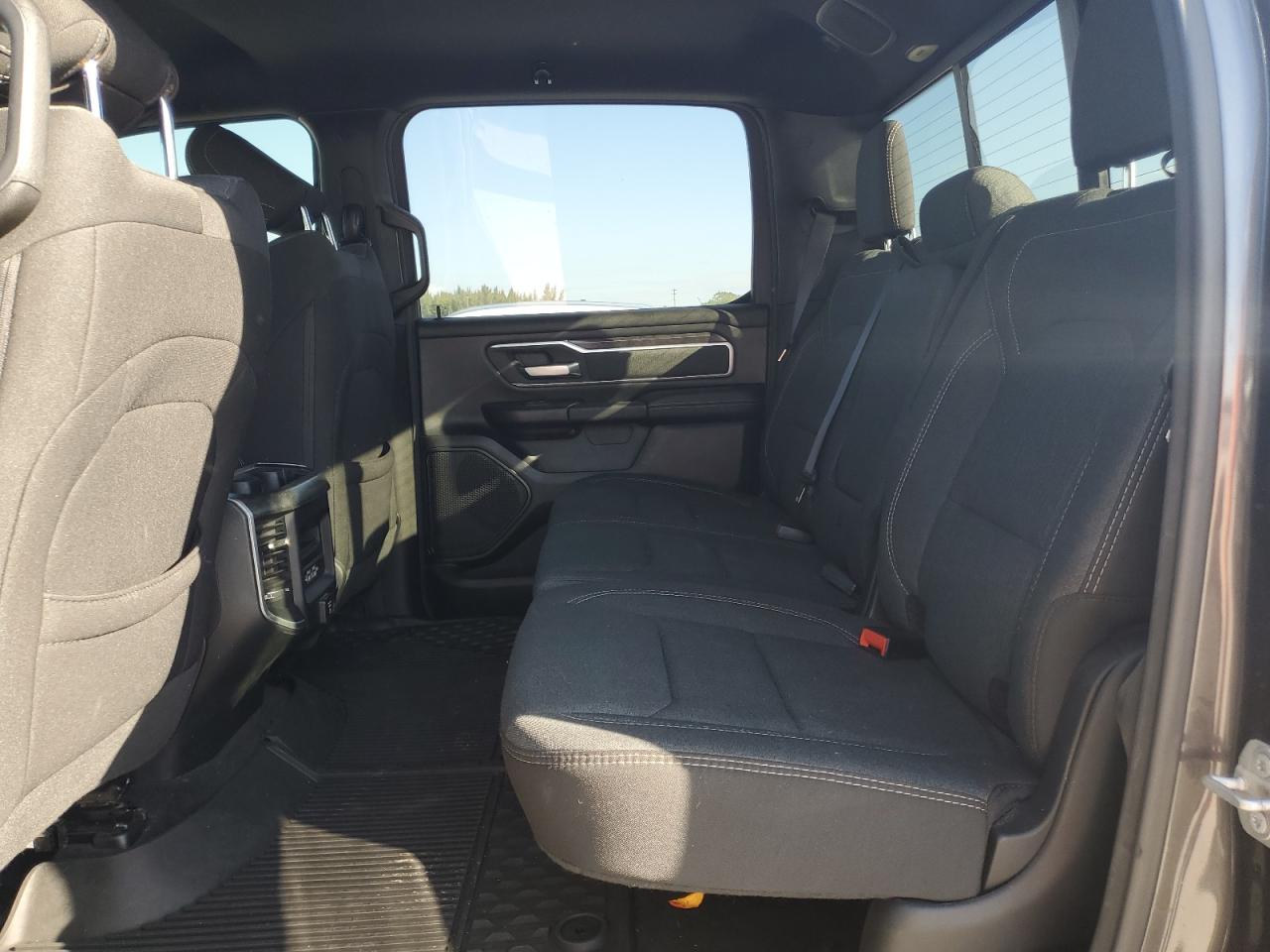 2020 RAM 1500 - Image 10