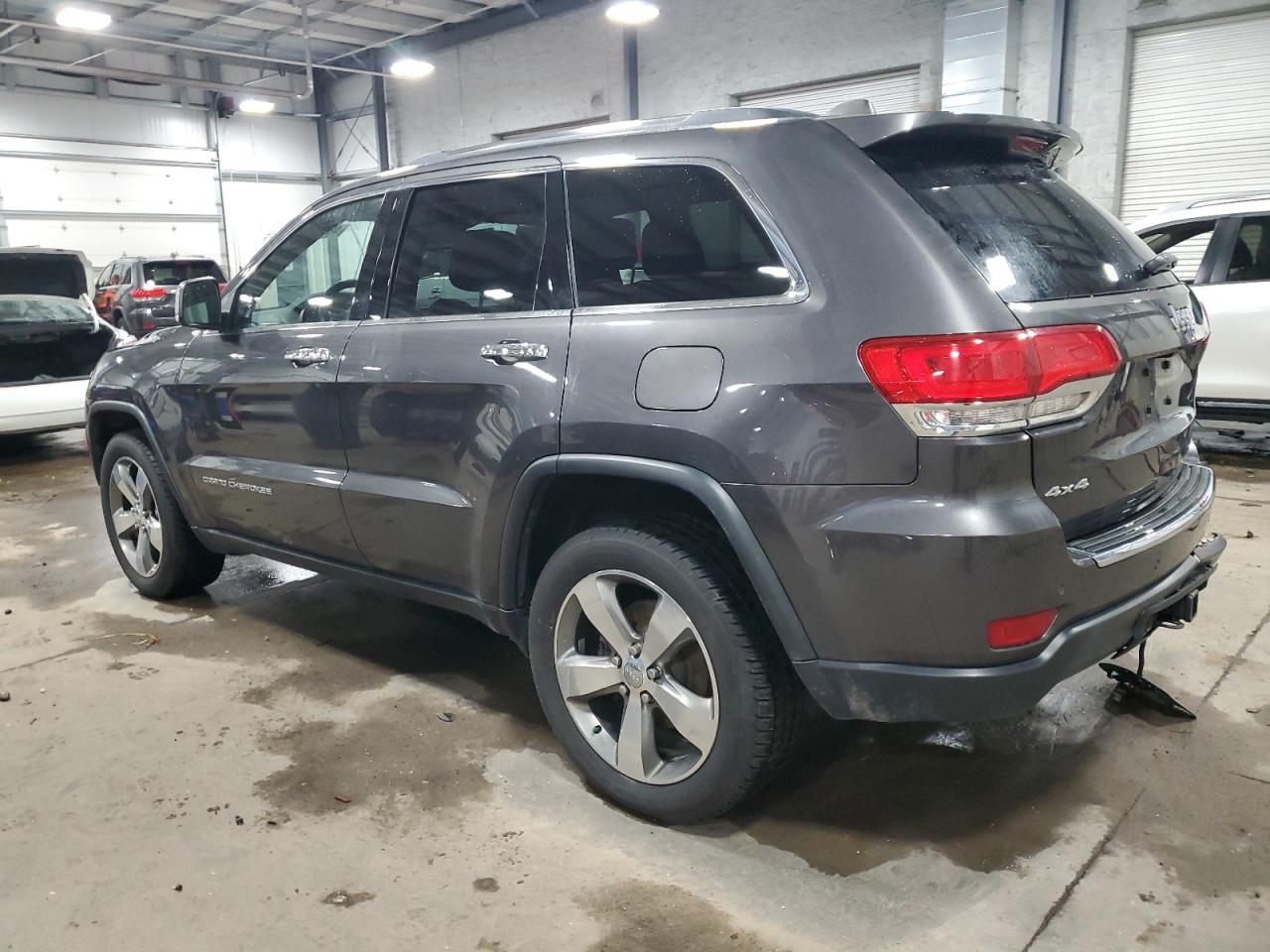 2015 Jeep Grand Cherokee - Image 2