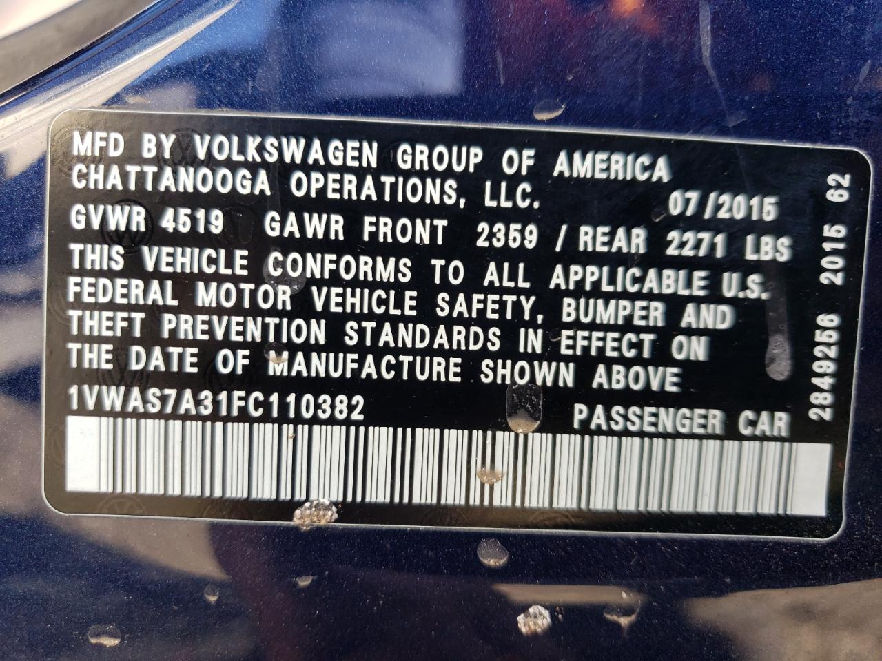 2015 Volkswagen Passat - Image 12