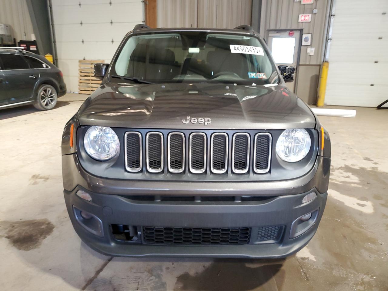 2016 Jeep Renegade - Image 5
