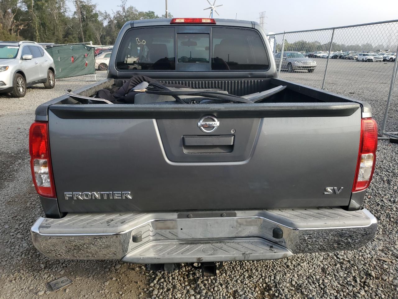2017 Nissan Navara (Frontier) - Image 6