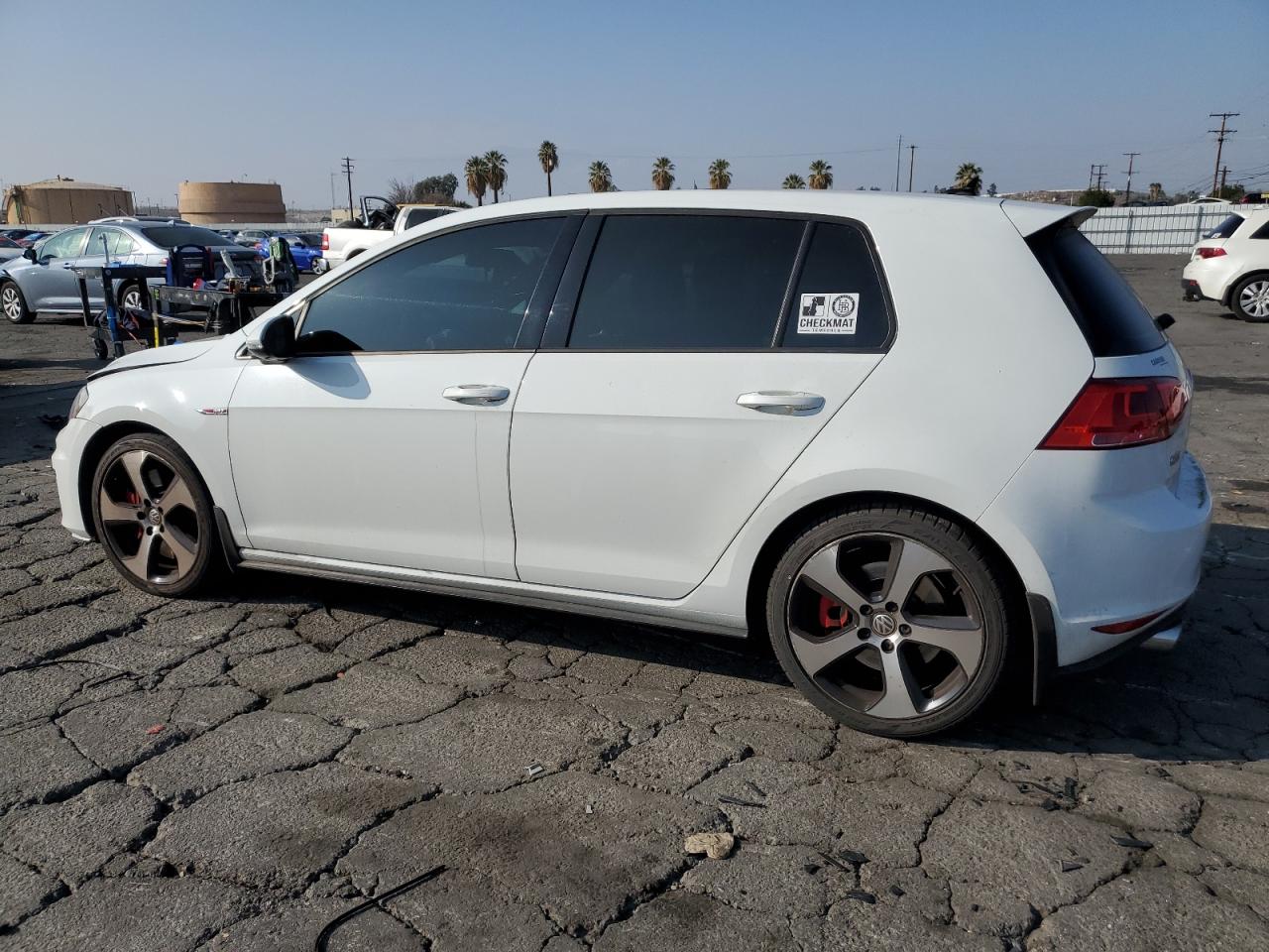 2017 Volkswagen GTI - Image 2