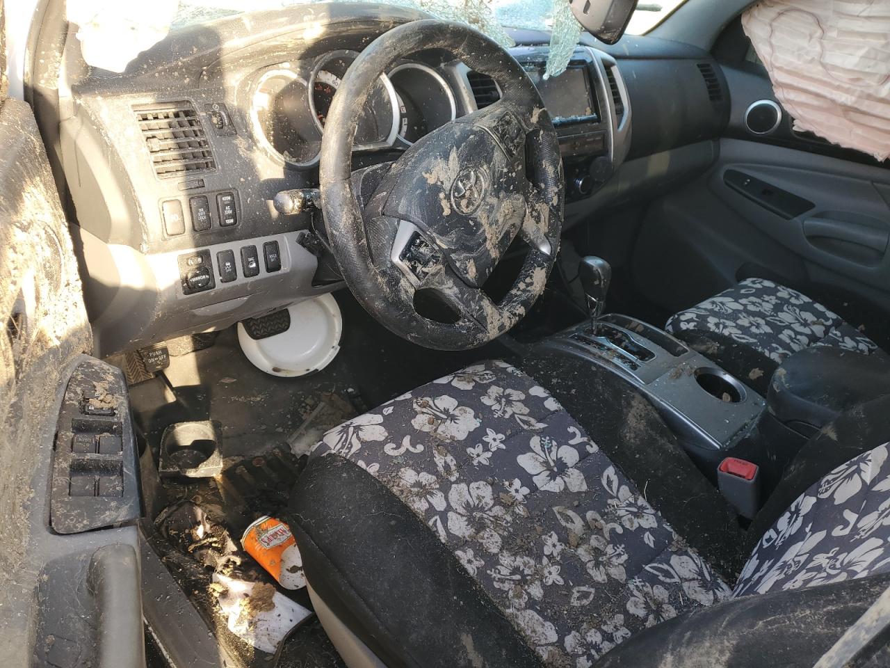 2012 Toyota Tacoma - Image 8