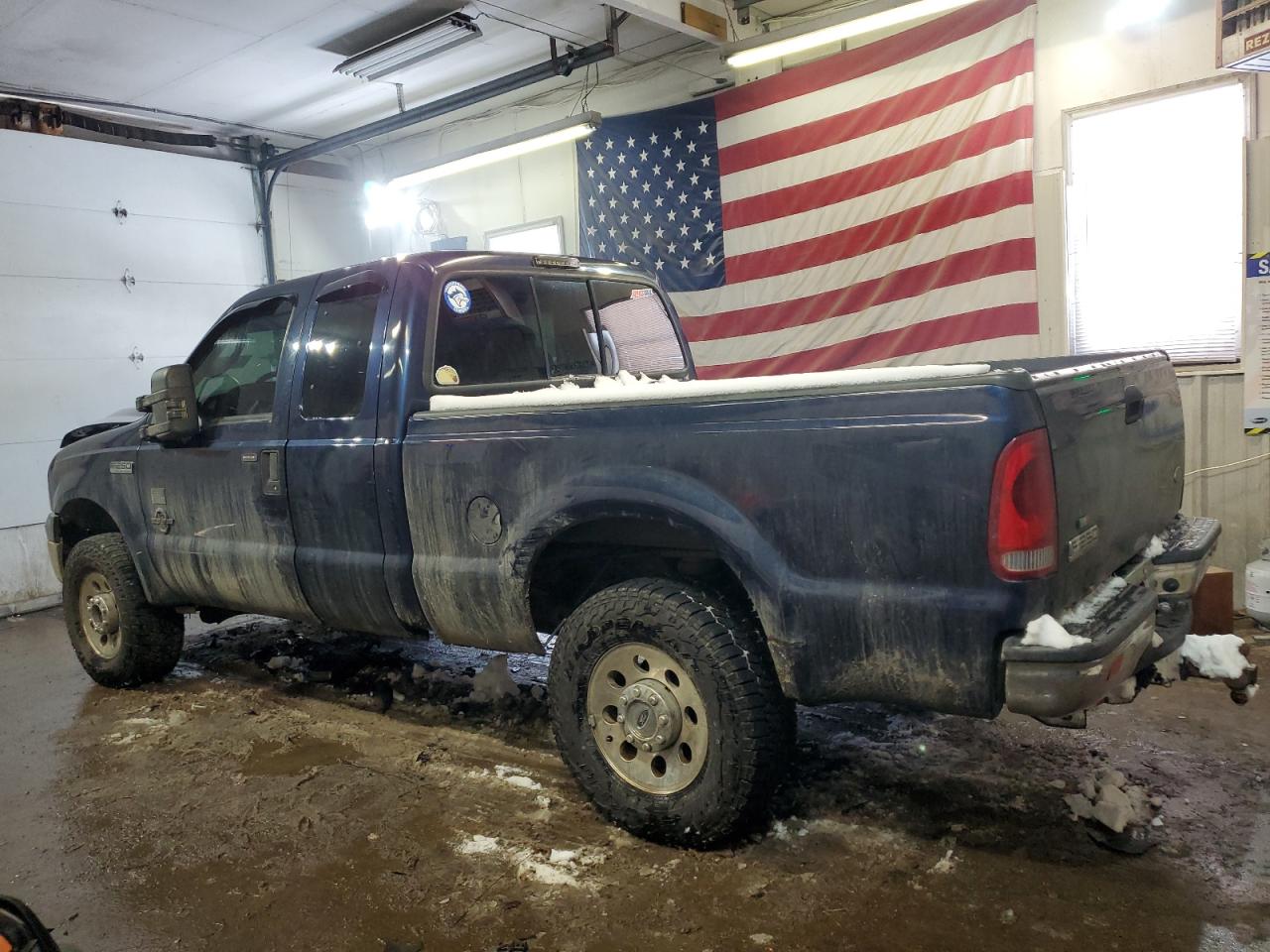 2007 Ford F250 - Image 2