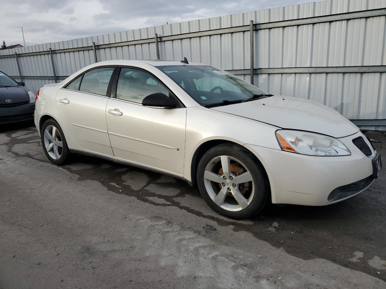 2008 Pontiac G6 - Image 4