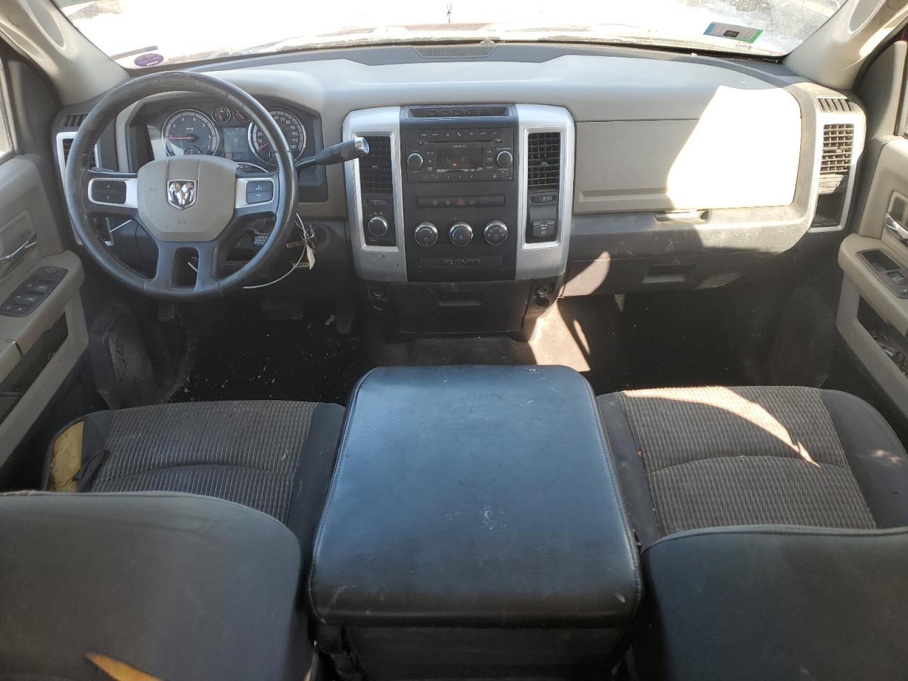 2010 Dodge RAM - Image 8