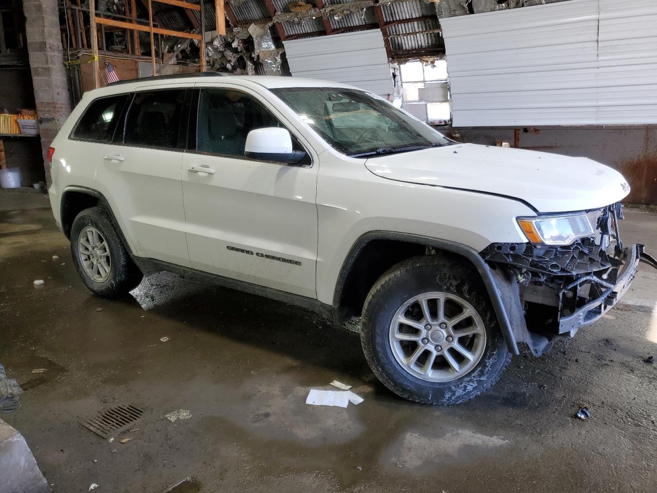 2019 Jeep Grand Cherokee - Image 4