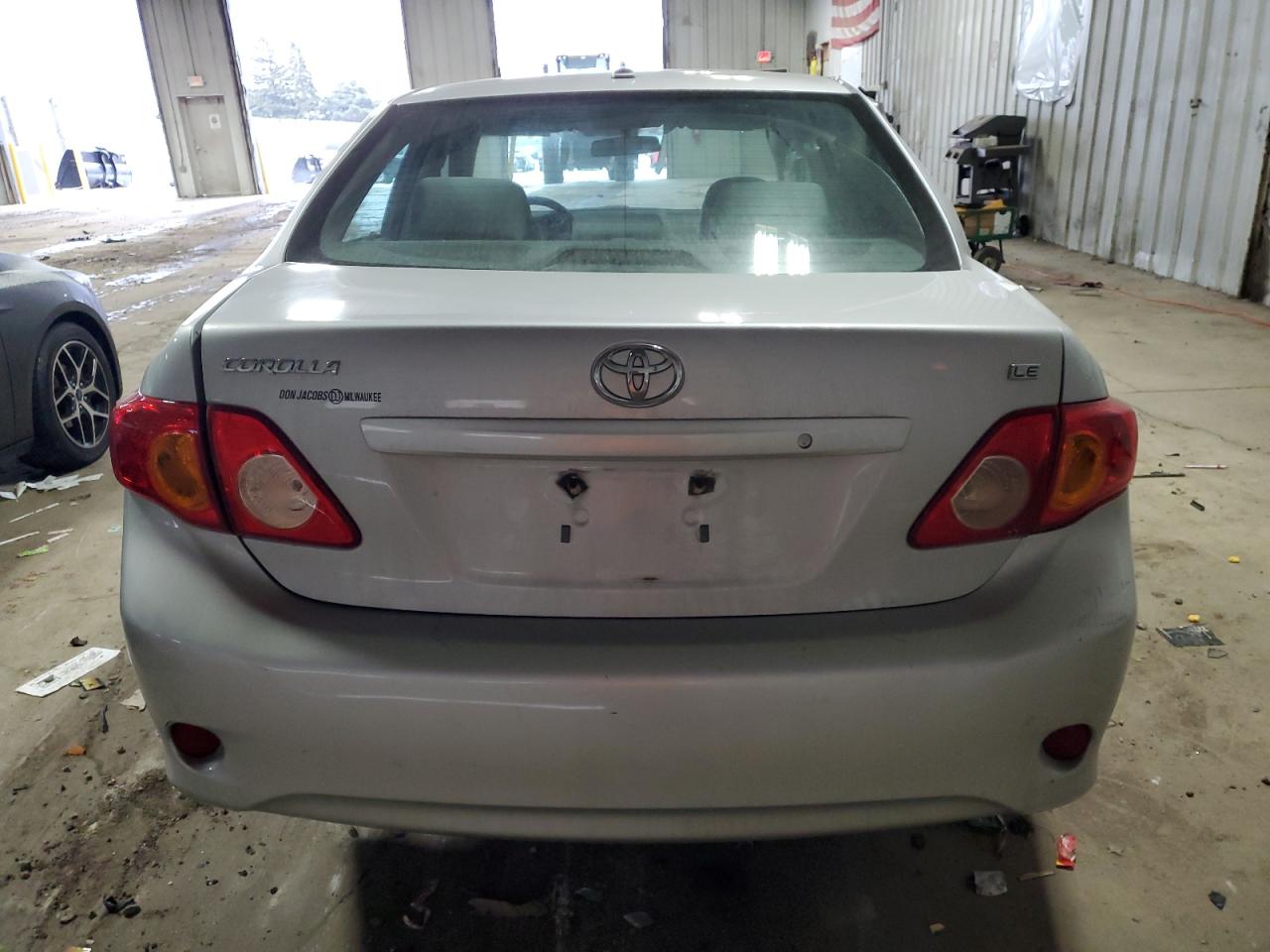 2010 Toyota Corolla - Image 6