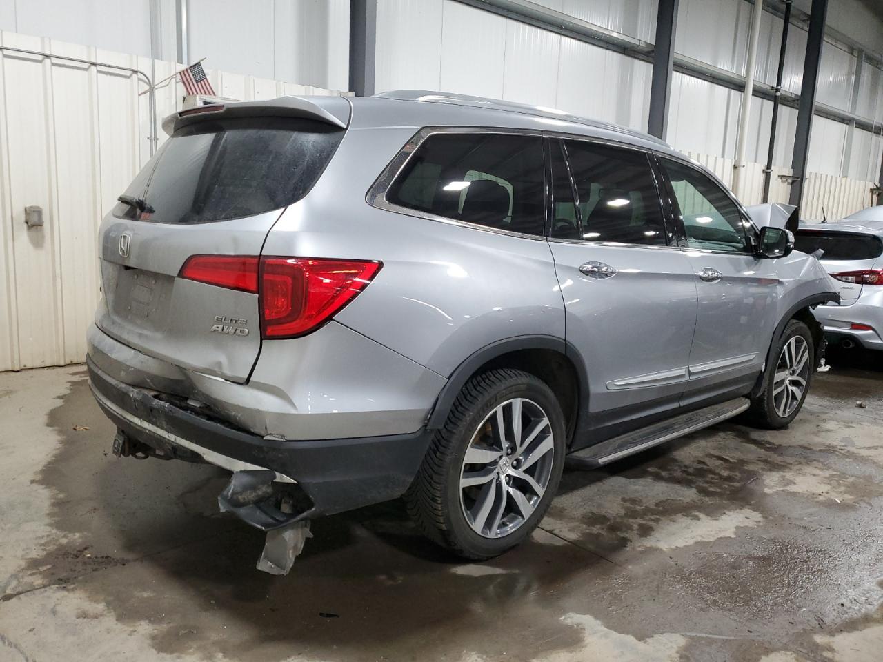 2017 Honda Pilot - Image 3