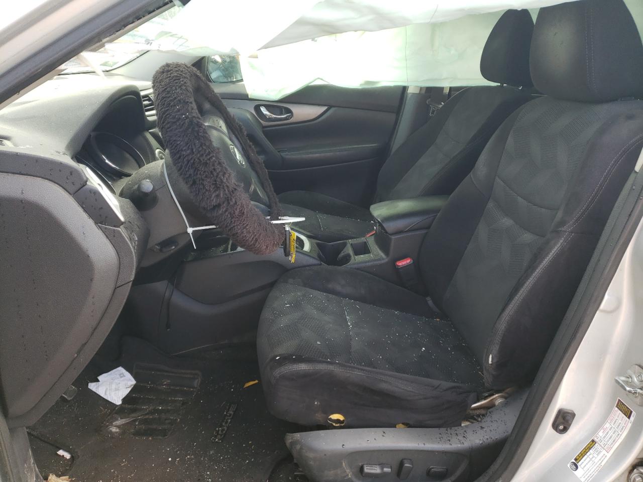 2015 Nissan Rogue - Image 7