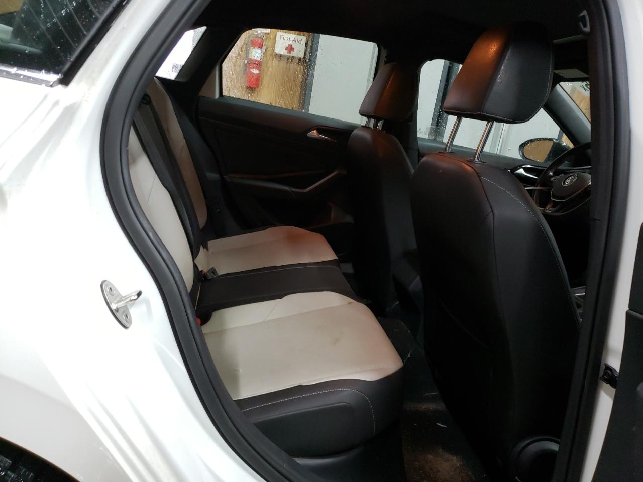 2021 Volkswagen Jetta - Image 10