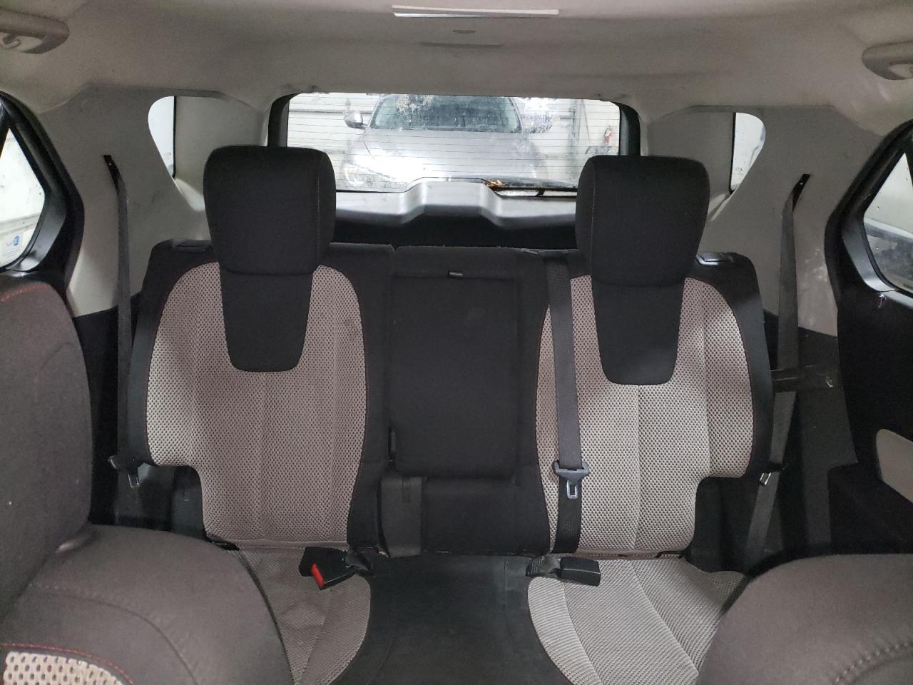 2010 Chevrolet Equinox - Image 10