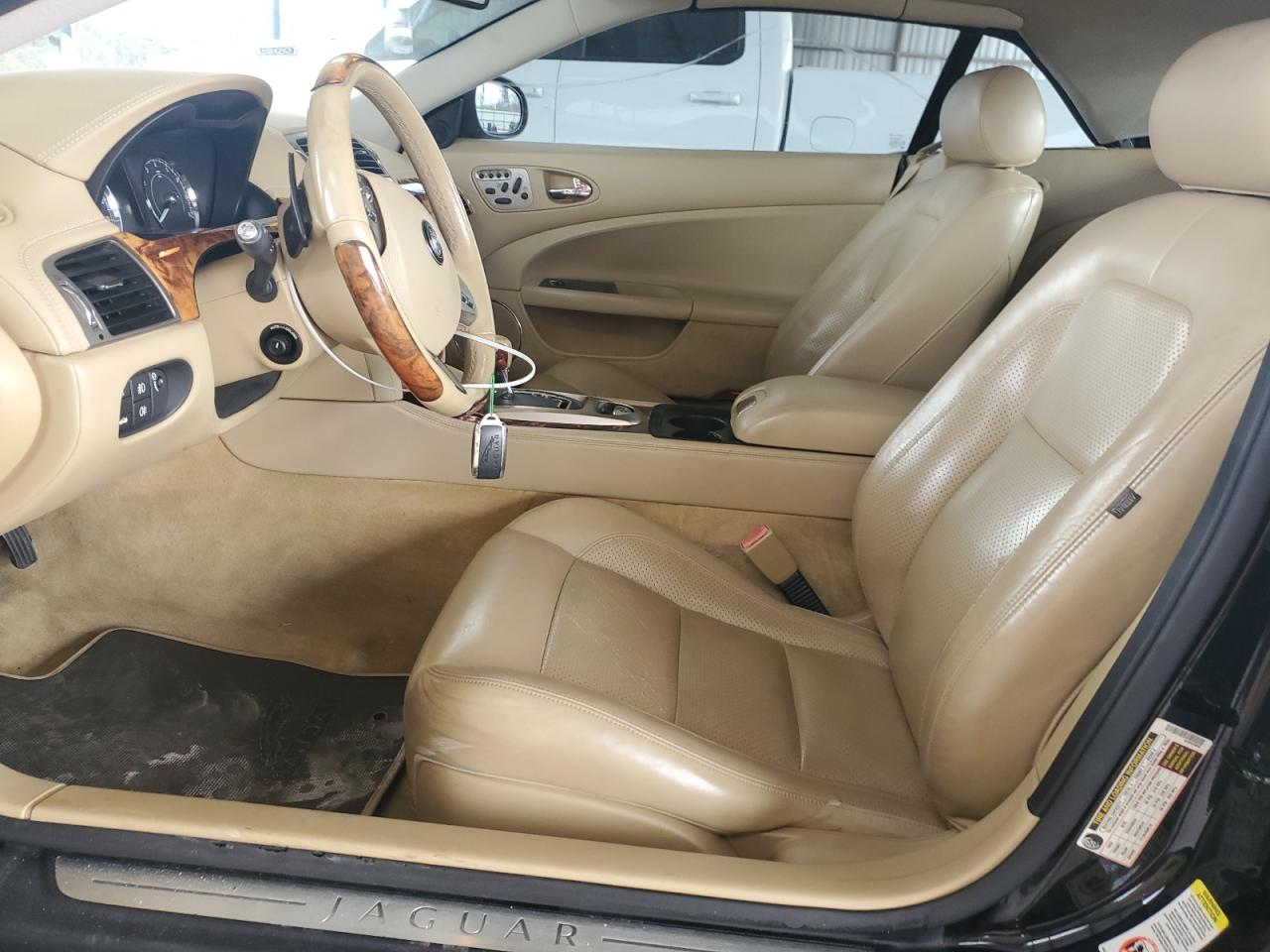 2007 Jaguar XK - Image 7