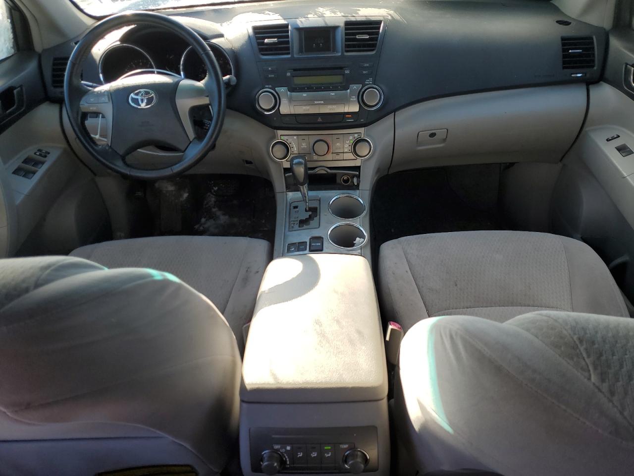 2009 Toyota Highlander - Image 8