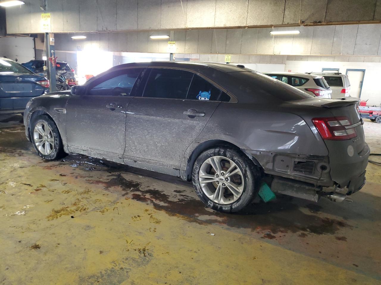 2013 Ford Taurus - Image 2