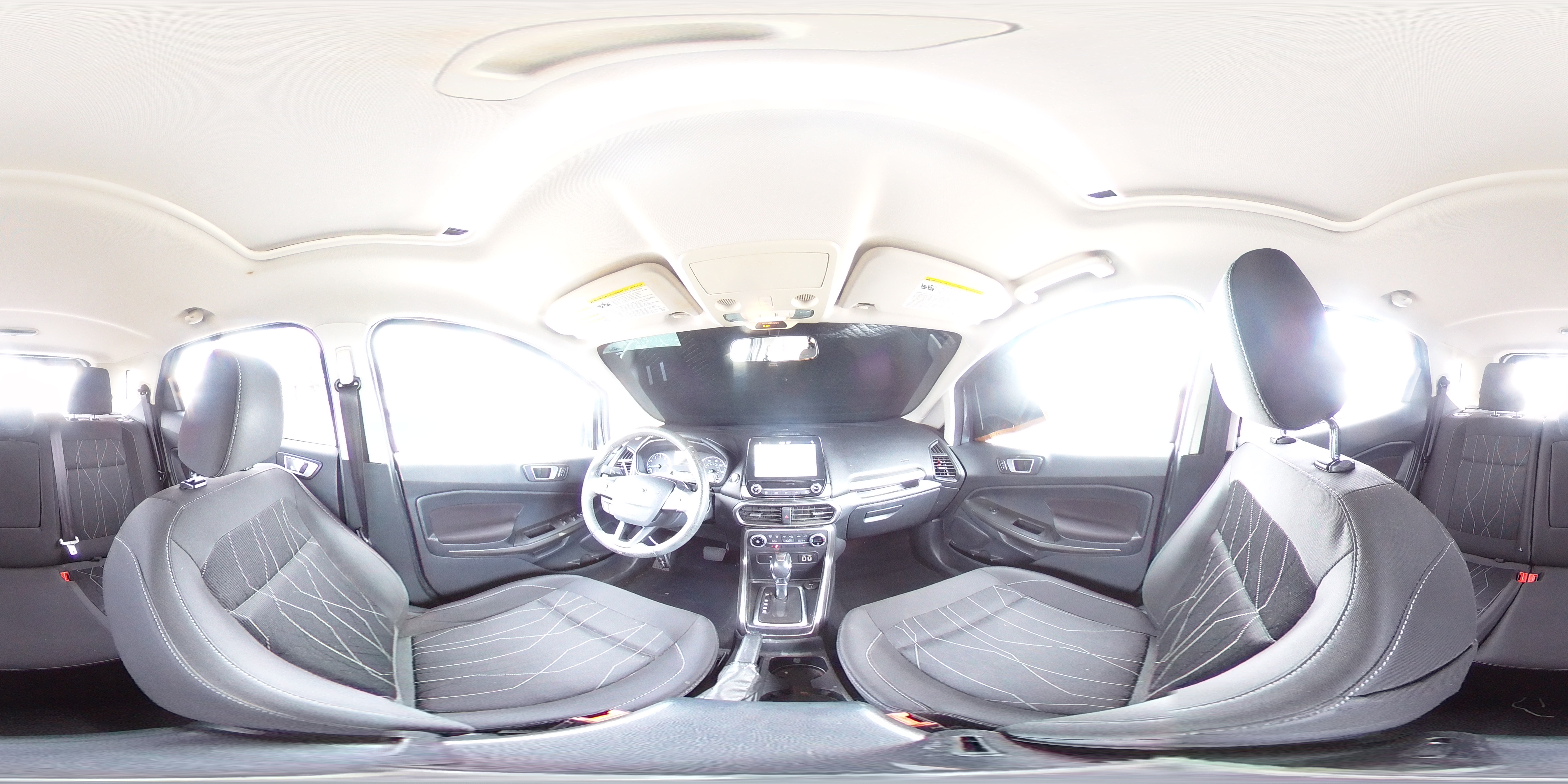 2018 Ford EcoSport - Image 13