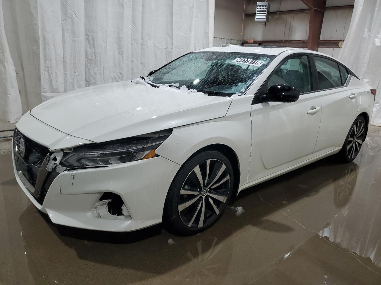 2021 Nissan Altima - Image 1