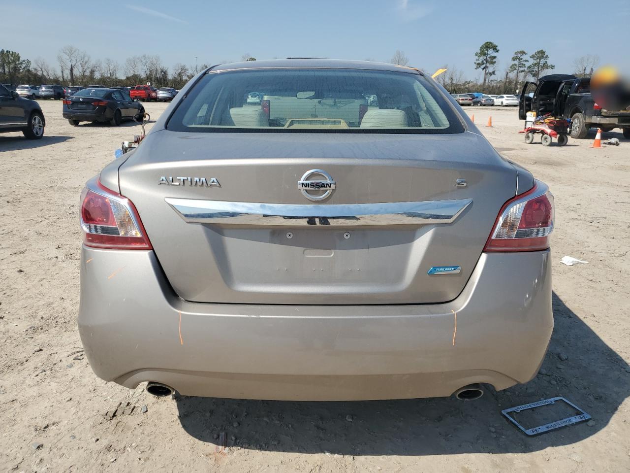 2013 Nissan Altima - Image 6