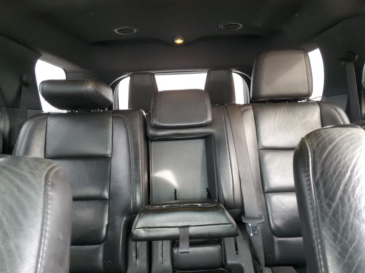 2013 Ford Explorer - Image 10
