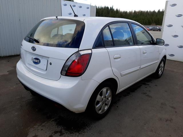 2011 KIA RIO DOMINO