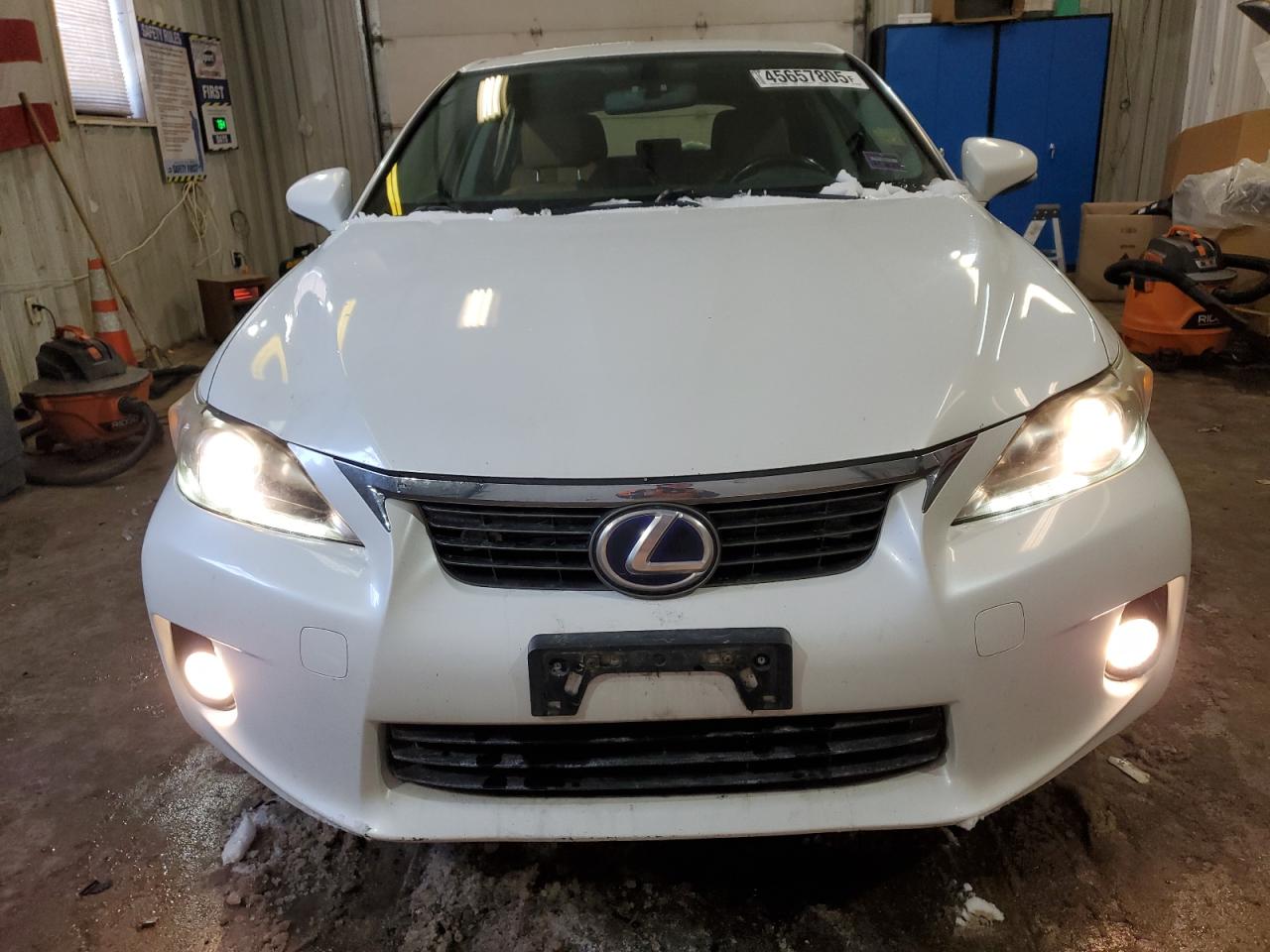 2012 Lexus CT - Image 5